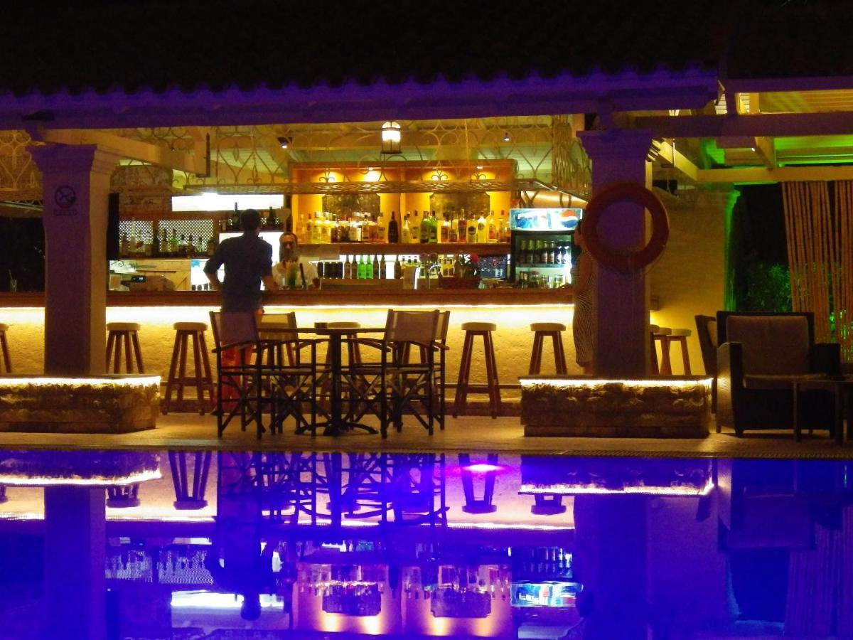 Spiti Prifti Apartments Gouvia Ngoại thất bức ảnh