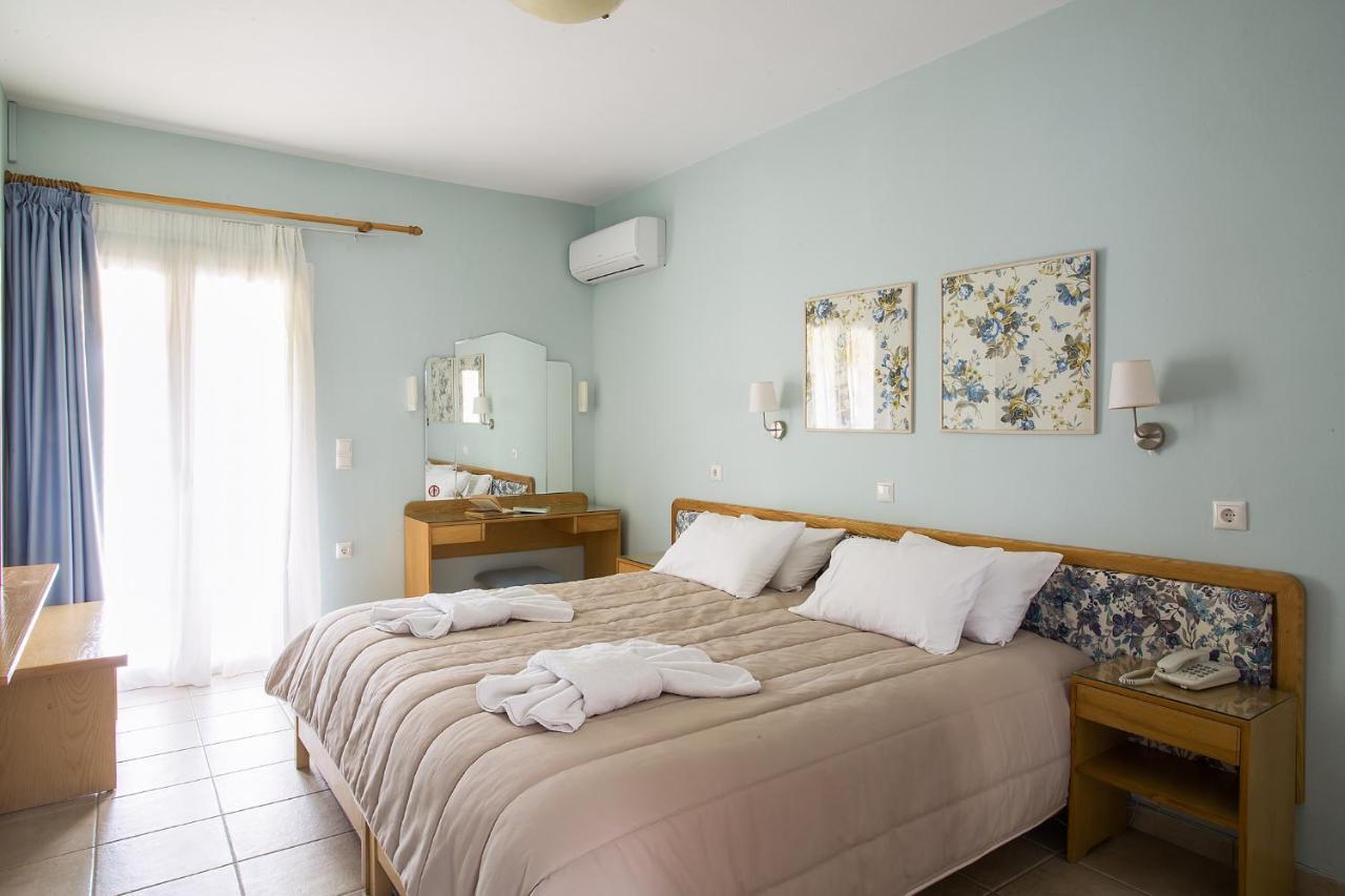 Spiti Prifti Apartments Gouvia Ngoại thất bức ảnh