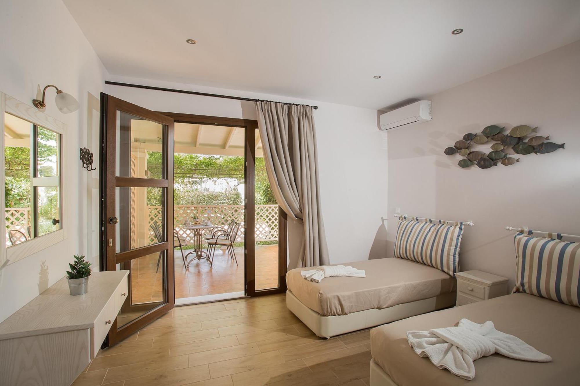 Spiti Prifti Apartments Gouvia Ngoại thất bức ảnh