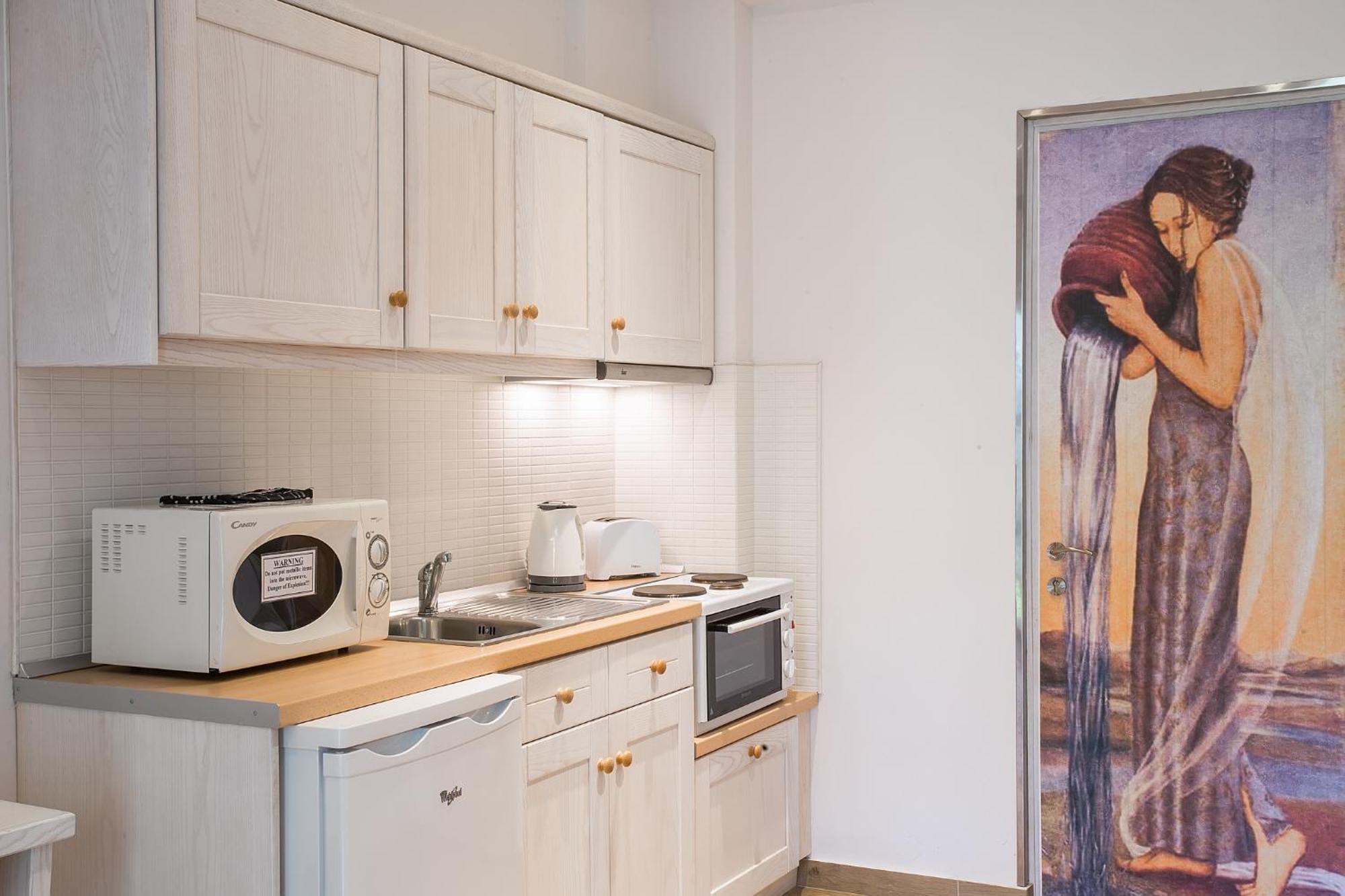 Spiti Prifti Apartments Gouvia Ngoại thất bức ảnh